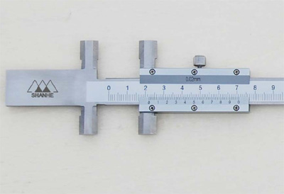 双柱形游标卡尺（定制）
